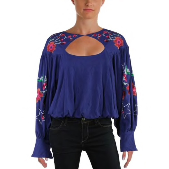 Free People Tops - NWT Free People. Embroidered Floral Pattern Blouse